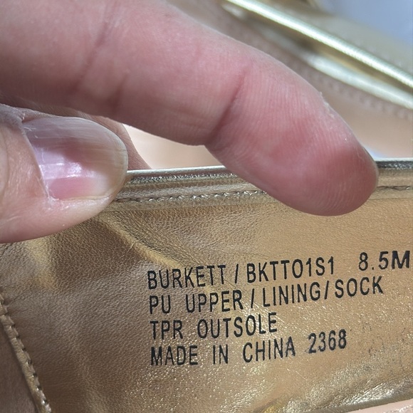 (Q7)Steve Madden Women's Burkett Gold Metallic Mary Jane Ballet Flats Sz 5.5,6.5 - Picture 8 of 15